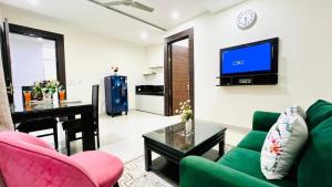BluO Stays - DLF CyberCity Gurgaon
