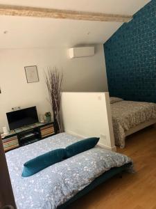 Agréable Studio entre mer & montagne piscine privé