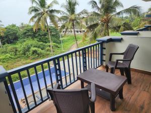 Beach Bliss Apartment Hotel - 7 Minutes walk to Beach