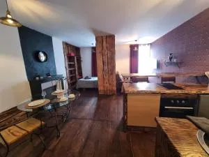 Prestigieuse Résidence ST MARIE - N 9 - Saint-Pardoux