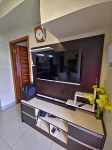 1 BR with Balcony with Netflix at Horizons 101 Cebu City