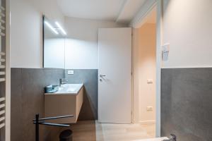 Vittoria Apt Luxury e Design in Duomo