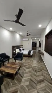 Pincode90 Executive Suites - Sangāreddi