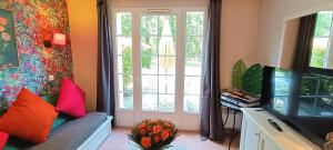 Charmante Maison Duplex en résidence avec piscine à Monflanquin