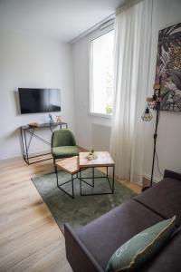 Appart'hotels KoonTy - Chambres et Appartements a Landerneau : Appartement 1 Chambre