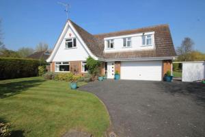 Wildwoods - just moments from the beach!