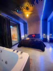 Milana Room - Lattes