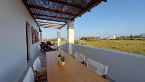 Beach front Villa Pasithea