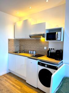 Appartements Residence La Ruelle Secrete - 5 studios - : photos des chambres