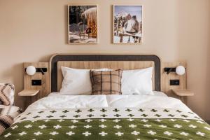 Comfy Double with Balcony room in Arenas Resort Altein