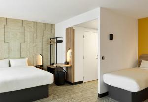 Hotels B&B HOTEL Cergy Saint-Christophe Gare : Chambre Quadruple