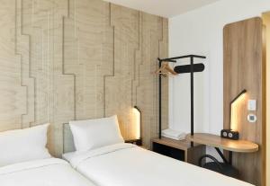 Hotels B&B HOTEL Cergy Saint-Christophe Gare : photos des chambres