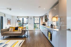 Spacious and Trendy Shoreditch Flat