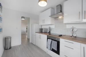 NEW! 3BR in Colchester Road