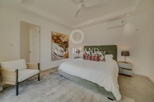 Villa dexception avec piscine chauffée et jardin tropical