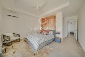 Villa dexception avec piscine chauffée et jardin tropical