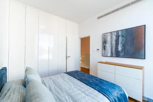 Villa Laurus 4 by Ezoria Villas