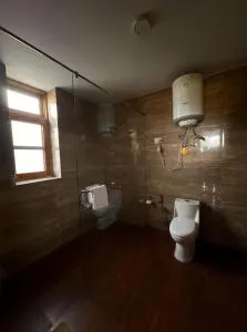 Selah in Hills - Haripūr