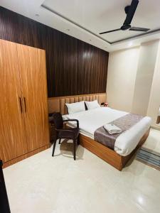 Goel Villa and Hotel
