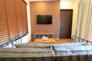 Bat Cave Glamping Khao Yai