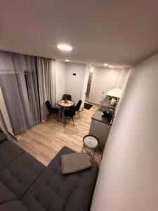 Kempings Jaunzāģeri "Pietura"