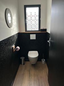 Paisible MAISON familiale - 4 Chambres - 2 SDB - terrasse et jardin - parking privé - Limoges