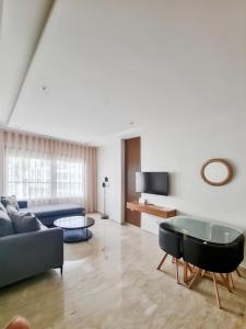 Cosy Aparts, 2BR, downtown, near tramway