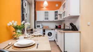 Drzewieckiego, Sun & Snow