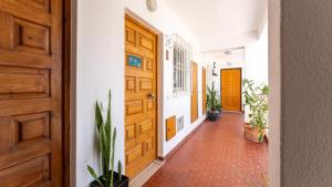 Typical T2 in Albufeira w Balcony by LovelyStay