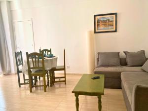 Alta Pool View Apartment