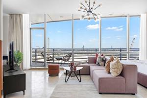 Silkhaus Vacation Homes Sky Gardens Chic Studio in DIFC Living