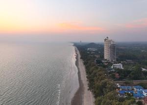 Apartment with wonderful view, Mae Ramphueng Beach, Rayong