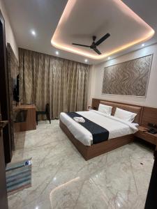 Goel Villa and Hotel