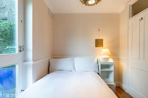 Charming London Retreat