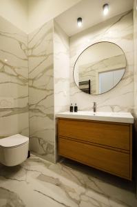 Charming Historical Apartments Near City Centre