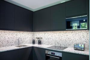 Coleherne Road Residence VIII