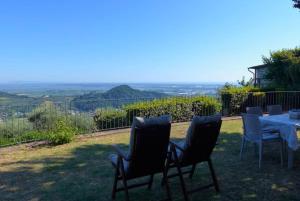 Villa il Ciliegio by Nicola Real Estate