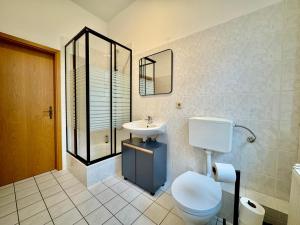 #2 RebelRents - 4P - Apartment Smart-TV - WLAN - voll ausgestattete Küche