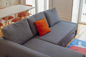 Cozy Almada by Hosty