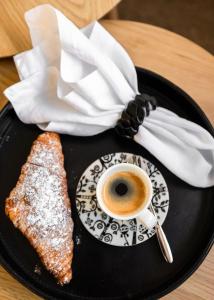 Santas Luxury City Apartment 2