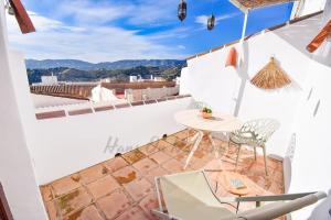 La Galeria, Frigiliana Traditional Townhouse in the heart of the old quarter HansOnHoliday Rentals