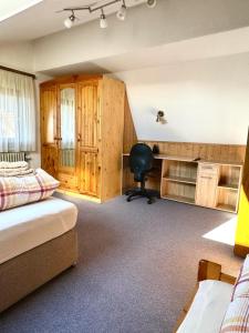Ferienhaus-Schönwald im Herzen des Schwarzwaldes 2-Zimmer-Maisonette-Wohnung mit Balkon App 12
