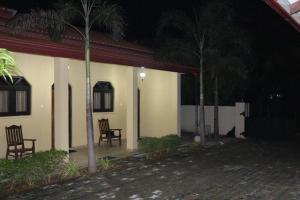 Sunshine Guest House
