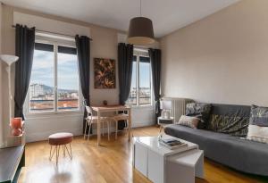 Appartements Le Victoria - Appartement coeur de ville avec vue : photos des chambres
