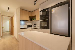 Elegant 2BR Experience Las Condes in Style