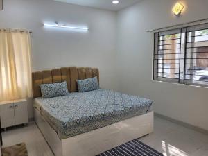 Near to Hyderabad Airport, just 10 minutes away