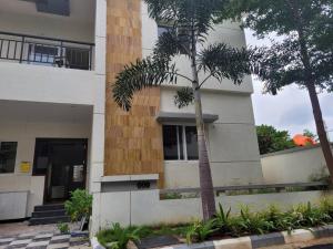 Near to Hyderabad Airport, just 10 minutes away