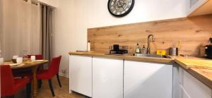 Appartements EXPO - Paris Porte de Versailles Parc des Expo a 5min avec parking : photos des chambres