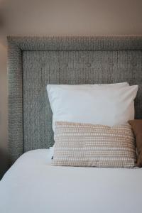 Hotels Hotel Henry II Beaune Centre : Chambre simple