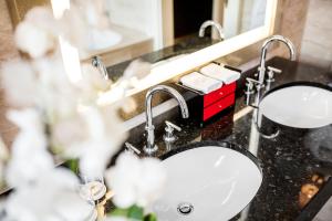 Junior Suite room in Mandarin Oriental Prague